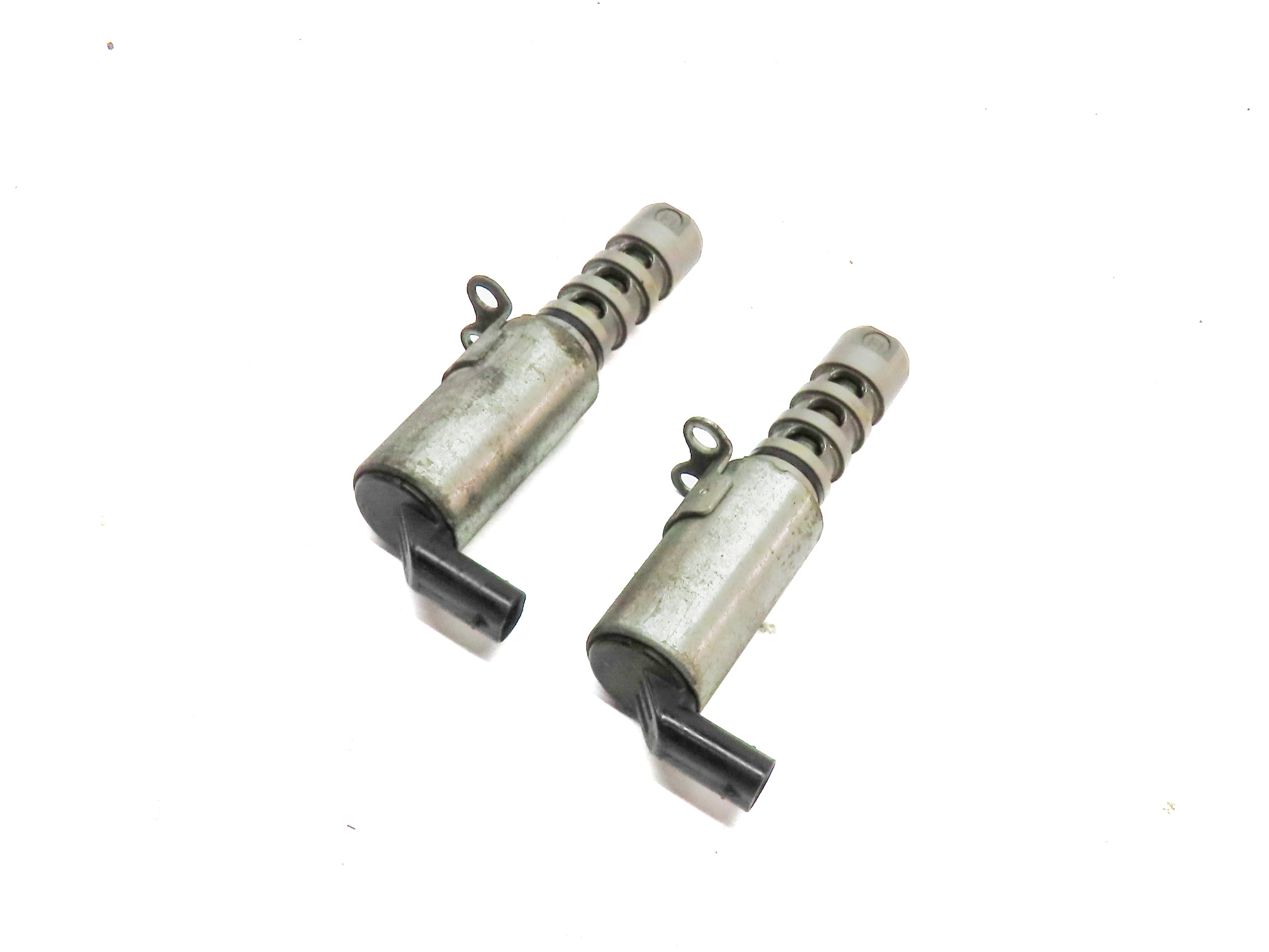 2012 AUDI Q5 (B8 8R) 3.2L (CALB) ENGINE VARIABLE VALVE TIMING VVT SOLENOID SET 2 — exact item pictured